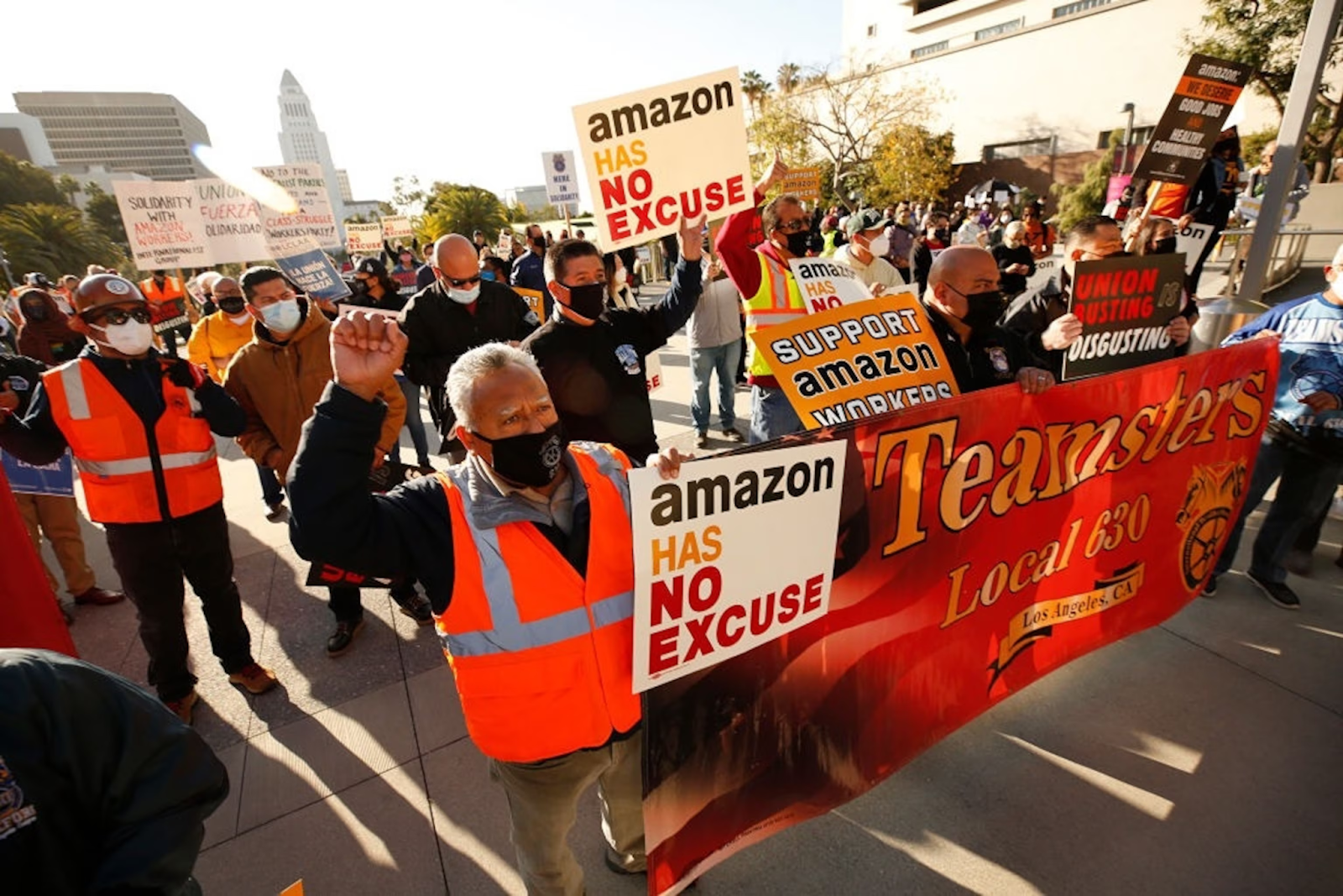 Протесты сотрудников Amazon в конце 2024 года. Источник