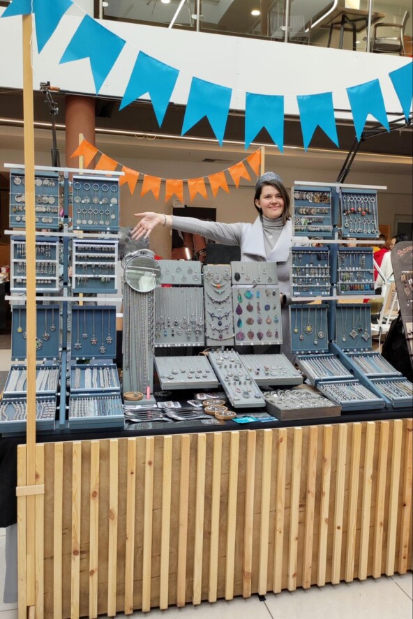 Они не продают — они хвастаются. Но люди всё равно покупают - 10 Они не продают — они хвастаются. Но люди всё равно покупают