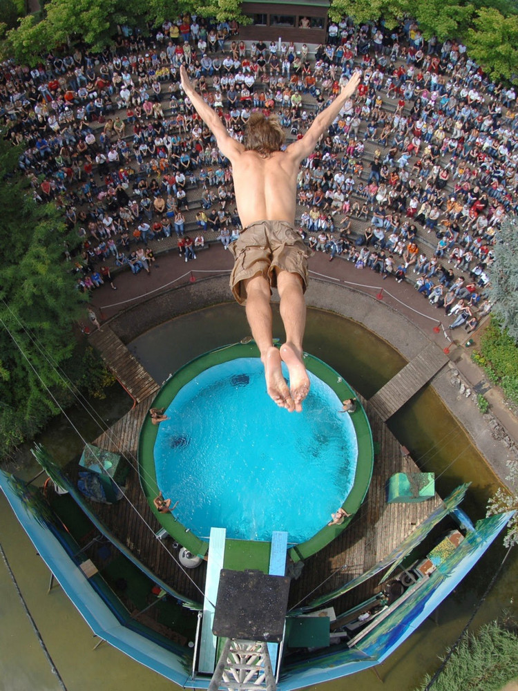 Зачем прыгать в бассейн… преджунов? - 2