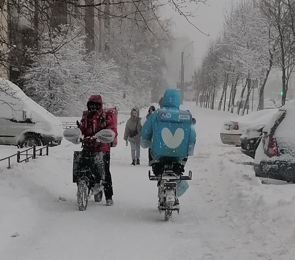 Электровел не опаснее, чем самокат, но их стало очень много, а значит, много проблем. 