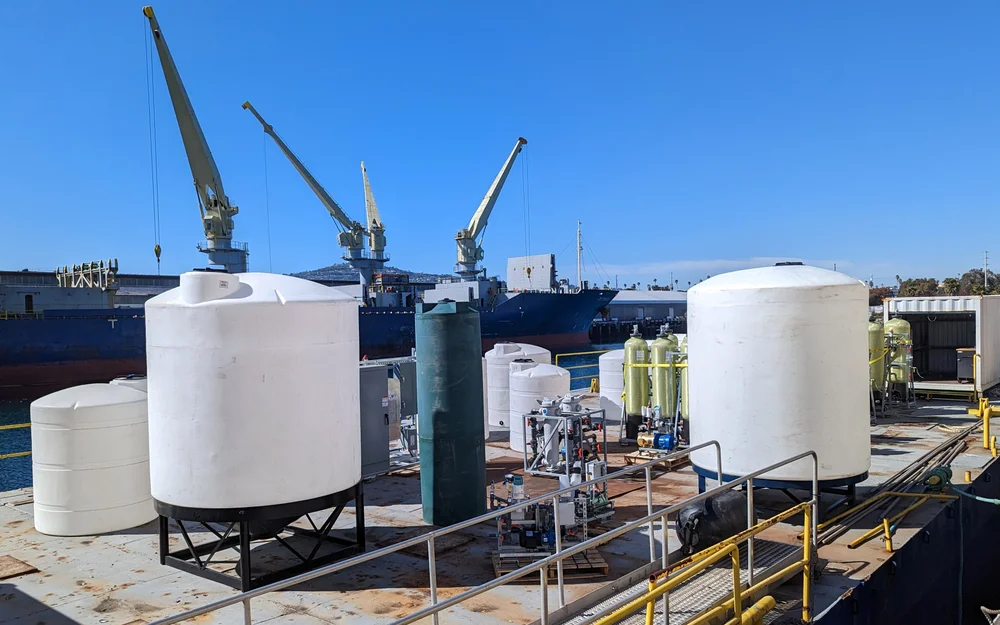 Работающий прототип установки в порту Лос-Анджелеса, неподалеку от тестовой установки Captura