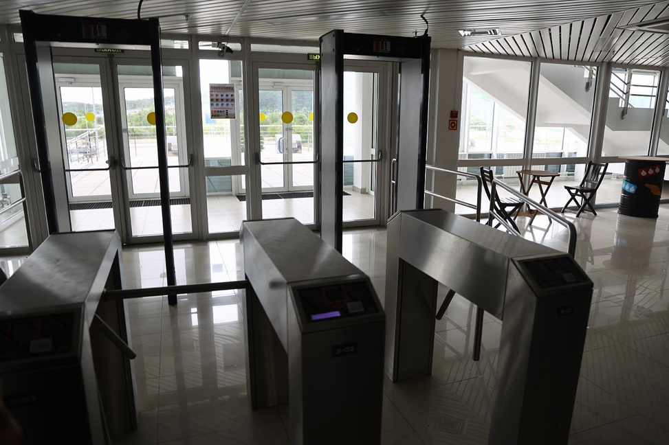 Как устроен стадион во Владивостоке: некоторые особенности края мира, айтишечки и про перекупов - 3