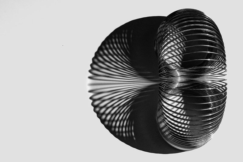 Слинки: история создания игрушки-пружинки - 1 Слинки: история создания игрушки-пружинки - 1