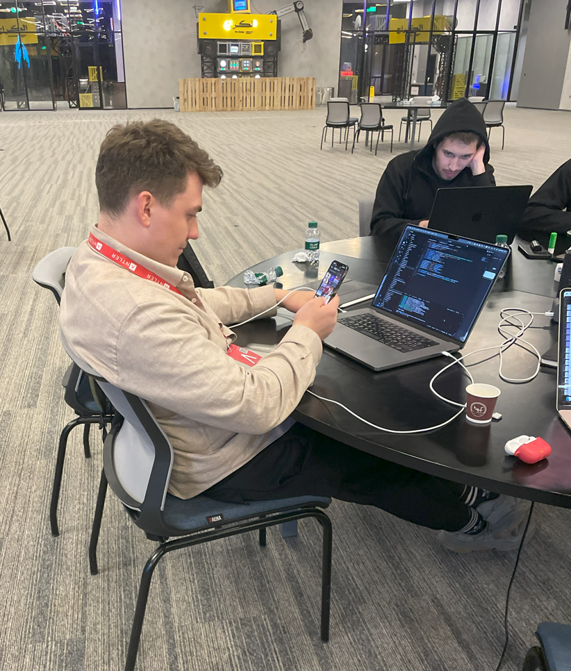 Как айтишная пара ушла из найма и запустила стартап с AI-стилистом - 7