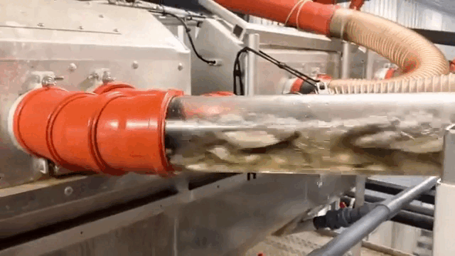 На массовом производстве автоматически.