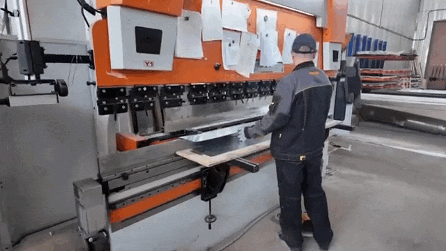 Мое производство зарабатывает, потому что я не плачу налоги - 8