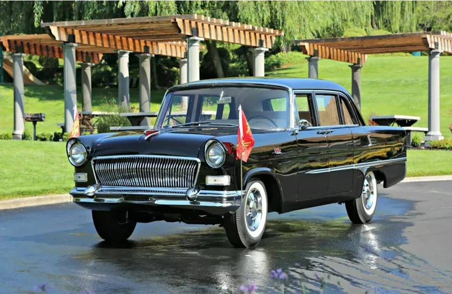 Hongqi CA72    