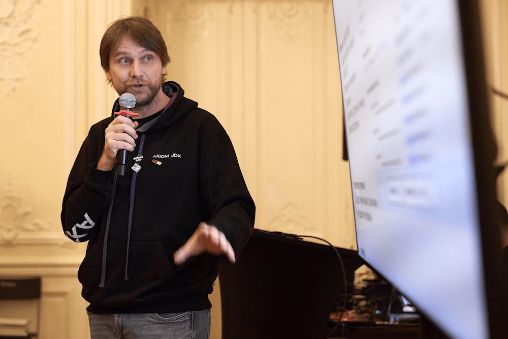 На фото: Илья Сазонов, директор по продуктам Axiom JDK, направления Axiom Spring и OpenIDE (изображение из архива компании)