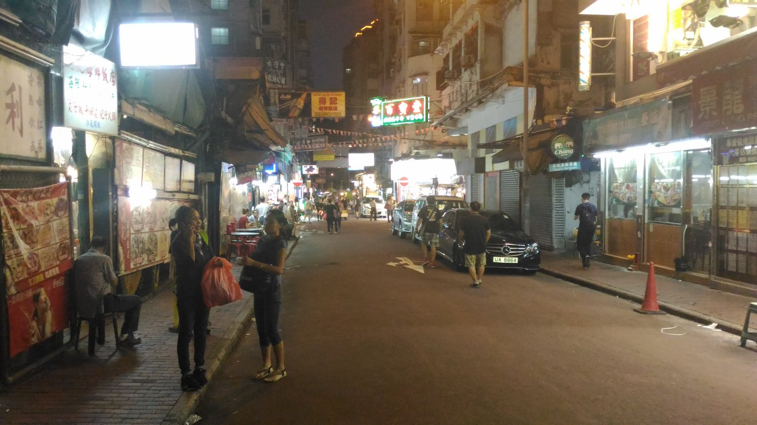 Дежавю? Потому что этими улочками вдохновлялись создатели Cyberpunk 2077.