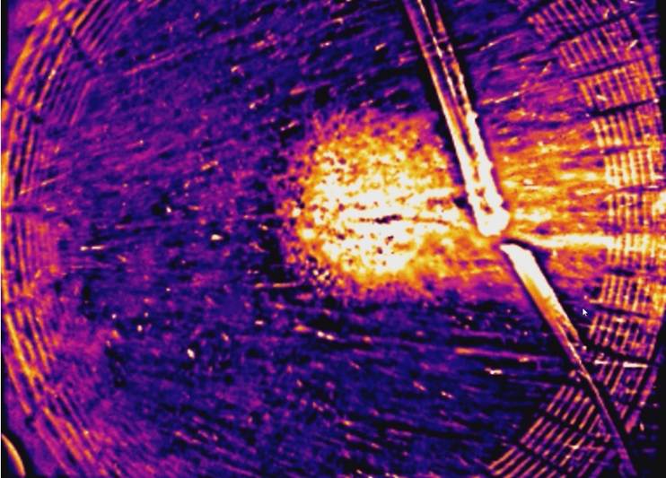 Благодаря усилиям руководителя проектов Александра Крыгина и цеха мы можем увидеть с вами, как выглядит коксовая отдушина — результат формирования «трахеи» в доменной печи