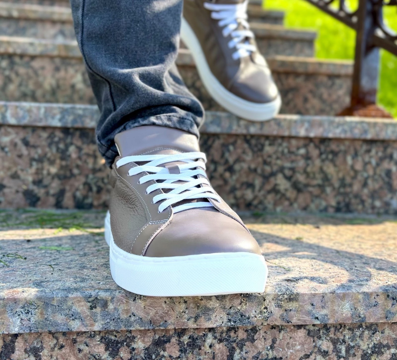 Я режу кожу на советских станках и делаю 15 млн в год без маркетплейсов - 1 Я режу кожу на советских станках и делаю 15 млн в год без маркетплейсов - 1