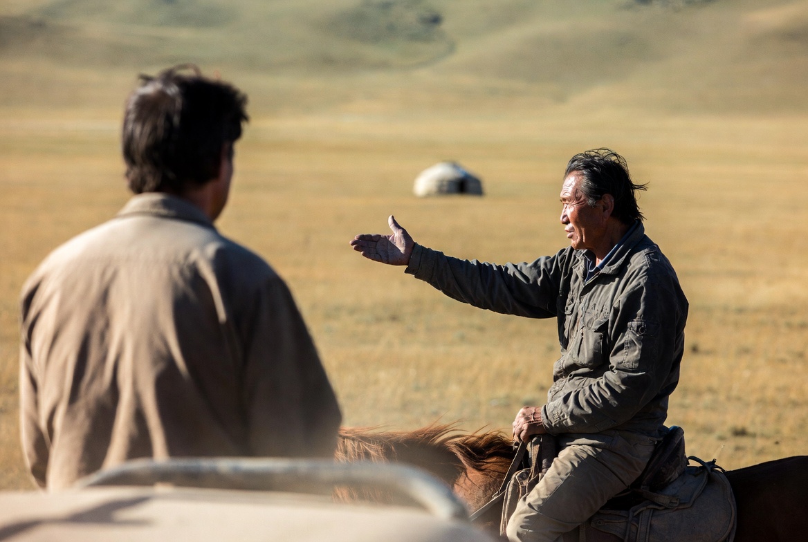 Кочевник указывает дорогу