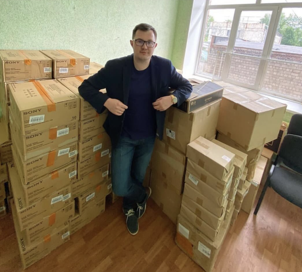 Диски уникальные, никуда больше их не деть, как выяснилось.