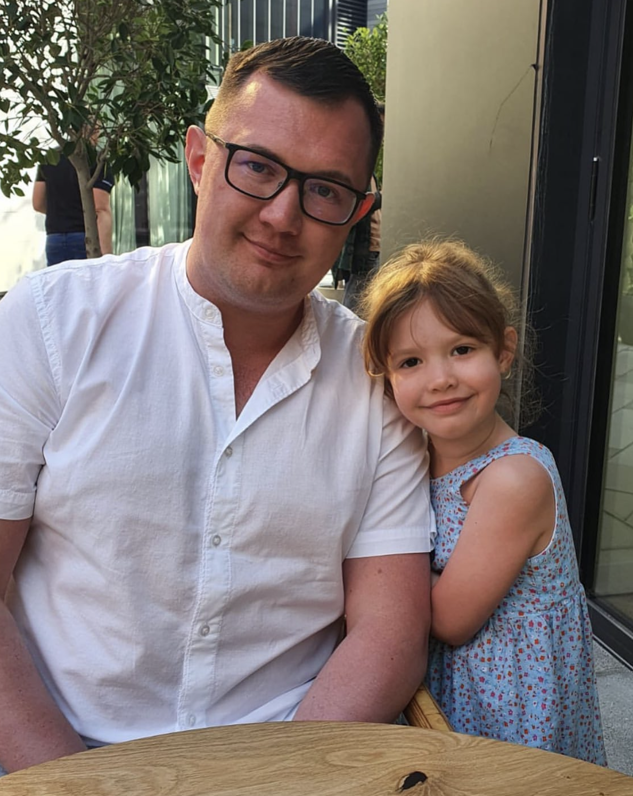 Я не хотел жить бедно, пошел в бизнес и теперь у меня долг 50 млн