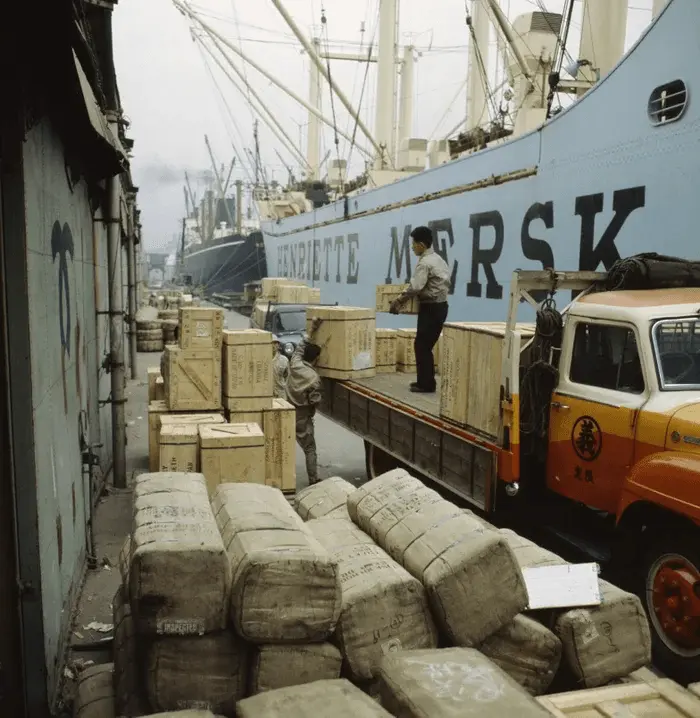 Как Maersk пережила IT-апокалипсис, стала укрытием для наркокартелей и создала корабль будущего - 10