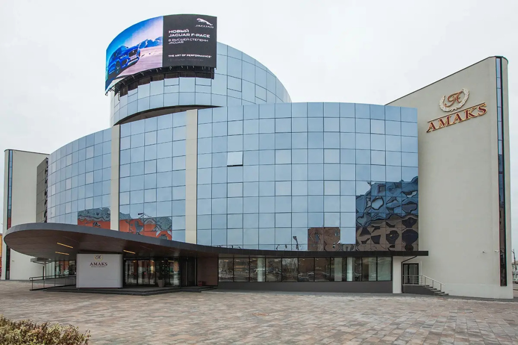 Крупнейший в Рязани отель по количеству номеров — «АМАКС», в нём 224 номера